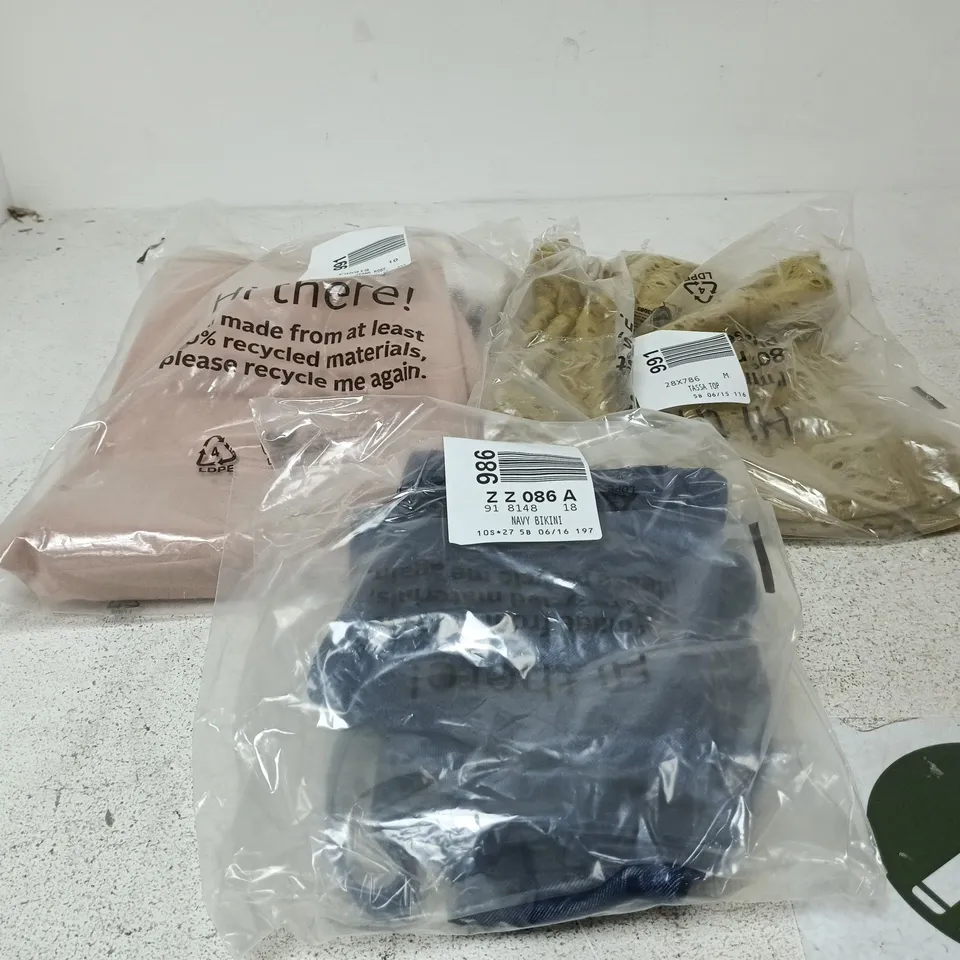 BOX OF APPROXIMATELY 20 ASSORTED CLOTHING ITEMS OF VARIOUS STYLES AND SIZES TO INCLUDE NAVY BIKINI, TASSA TOP, ROSE JEANS ETC