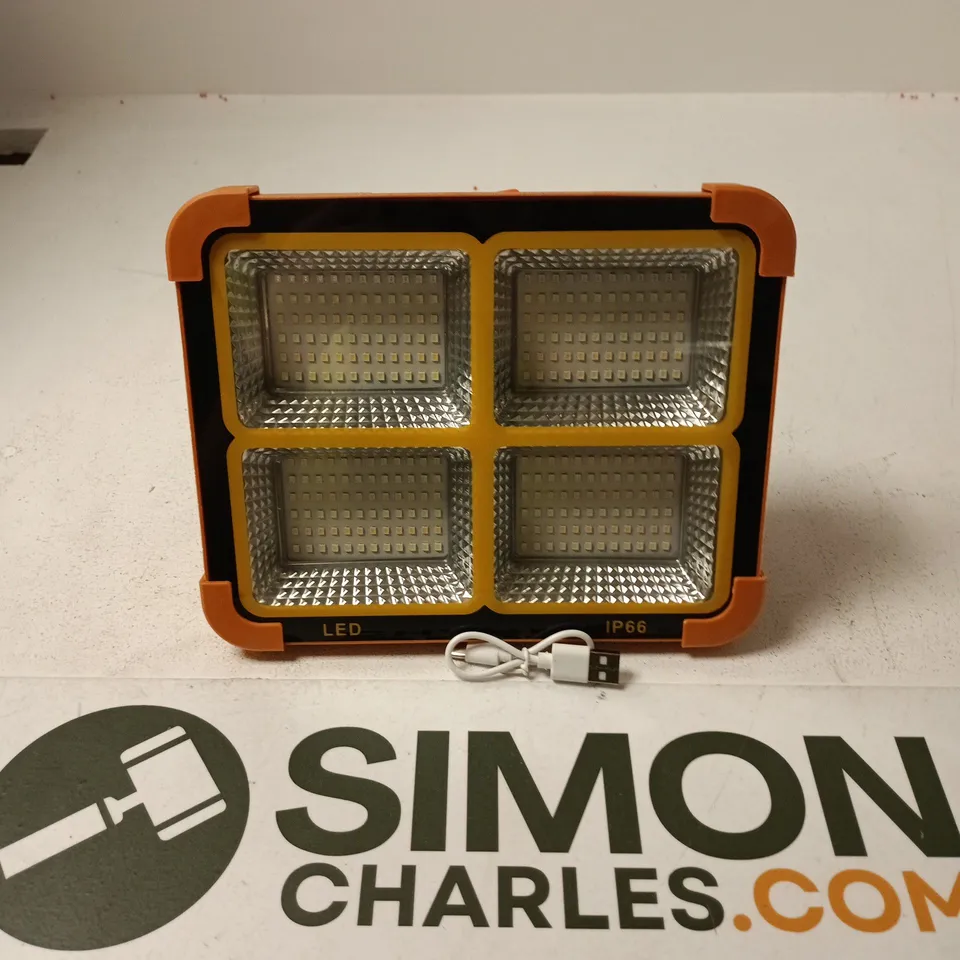 BOXED SOLAR LED LIGHT