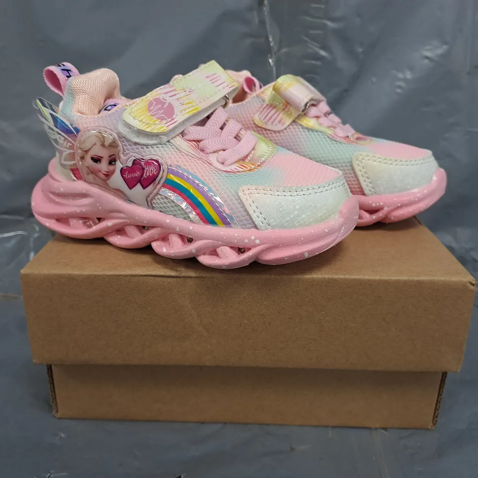BOXED PAIR OF UNBRANDED KID'S LIGHT UP SHOES IN PASTEL MULTICOLOUR SIZE EU 21 W. STICKER PACK