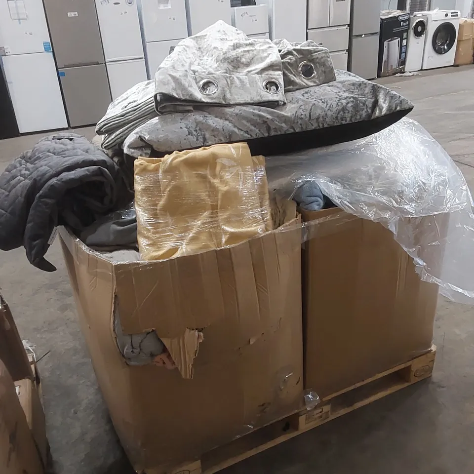 PALLET OF ASSORTED TEXTILE PRODUCTS INCLUDING CLOTHES, PILLOW, CURTAIN ETC