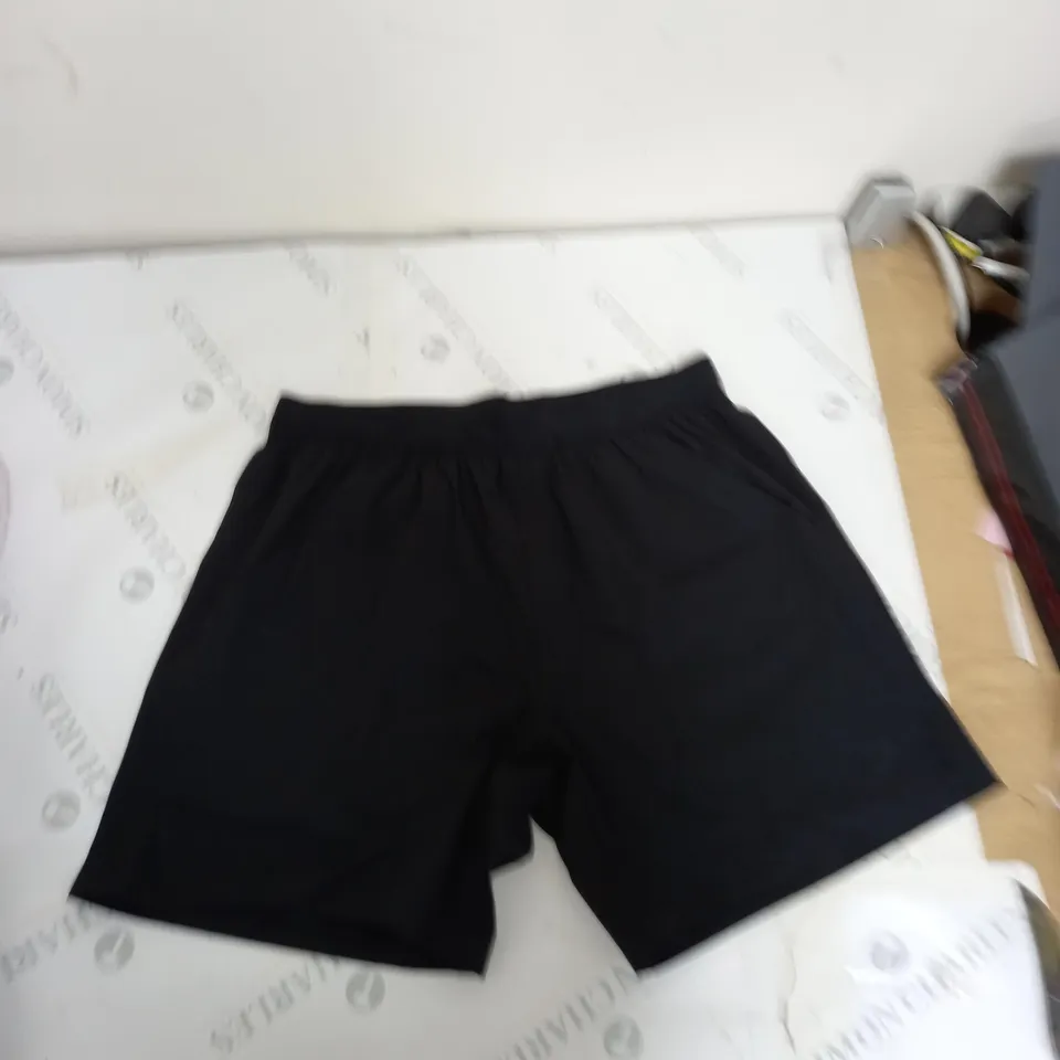 GYMSHARK STUDIO 6" SHORTS BLACK - MEDIUM
