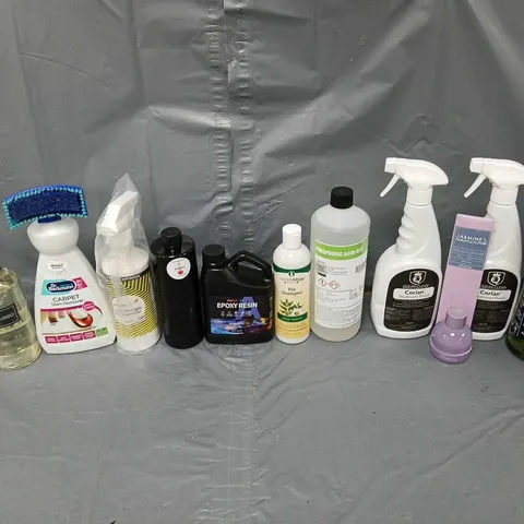 APPROXIMATELY 12 ASSORTED HOUSEHOLD GOODS TO INCLUDE CARPET CLEANER, PET SHAMPOO, AND CORIAN POLISH ETC - COLLECTION ONLY 
