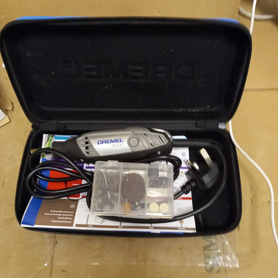 DREMEL 3000-15 CORDED MULTITOOL
