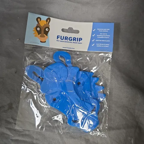 APPROXIMATELY 140 FURGRIP LAUNDRY PET HAIR REMOVERS - HORSE