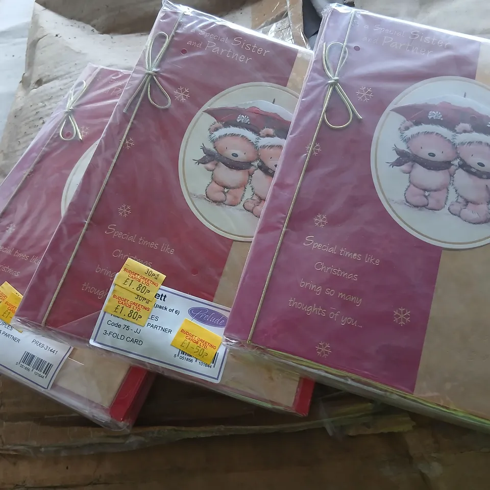 LARGE PALLET OF ASSORTED GREETINGS CARDS