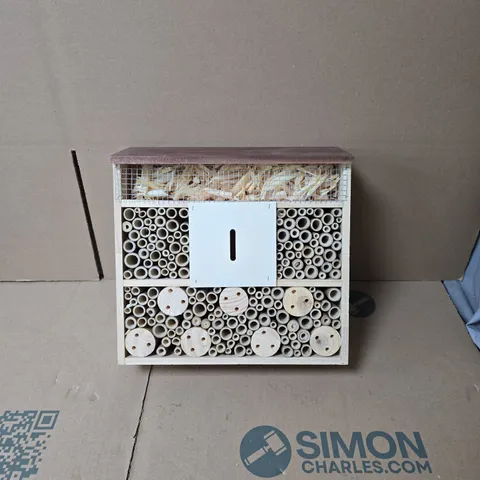 WILDLIFE HOME BEE HOTEL, LARGE INSECT HOTEL