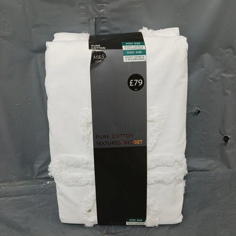 M&S PURE COTTON TEXTURED BEDSET - KING 