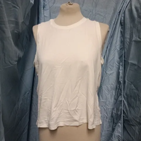 SWEATY BETTY ATHLETE WEIGHT SEAMLESS MUSCLE TANK – LILY WHITE, SIZE M