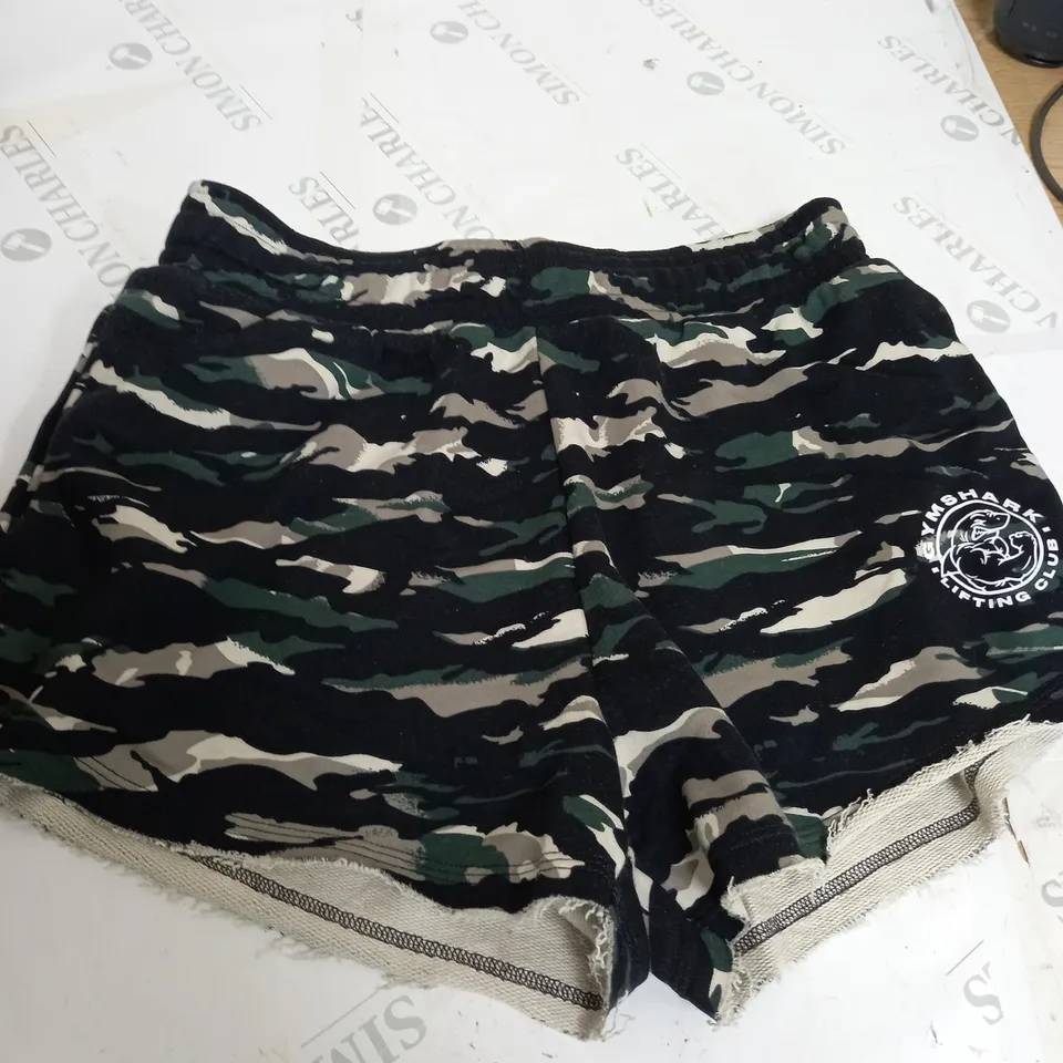 GYMSHARK TRAINING SHORTS SIZE S