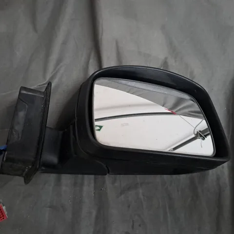 LAND ROVER SIDE MIRROR 