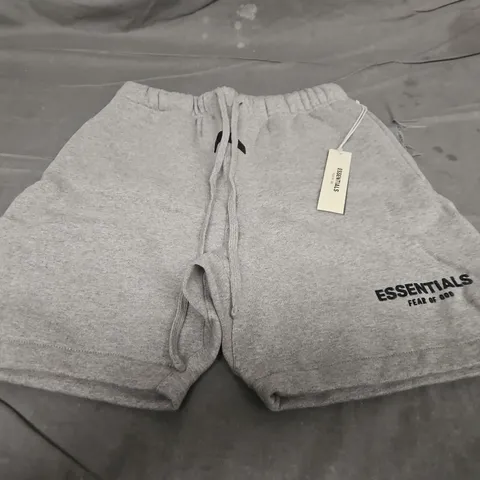 ESSENTIALS FLEECED SHORTS - SIZE SMALL