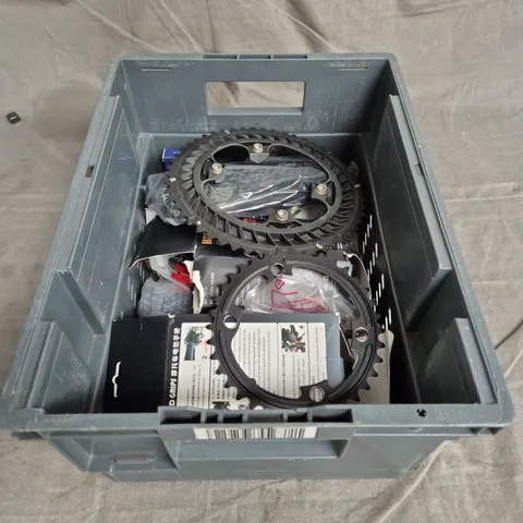 TOTE OF APPROXIMATELY. 15 ASSORTED CAR ITEMS TO INCLUDE BEARINGS , HANDLE BAR COVERS AND HEATED GRIPS 