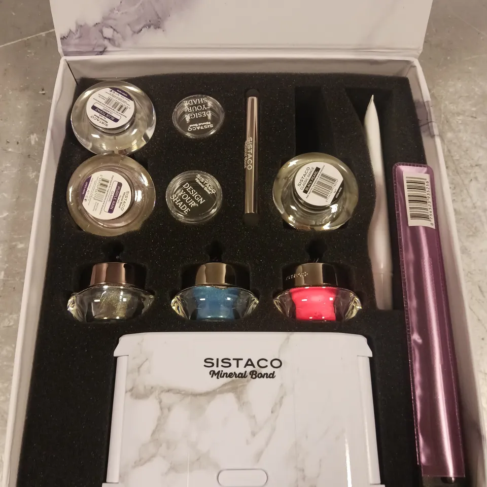 SISTACO MINERAL BOND NAIL CARE GIFT SET 