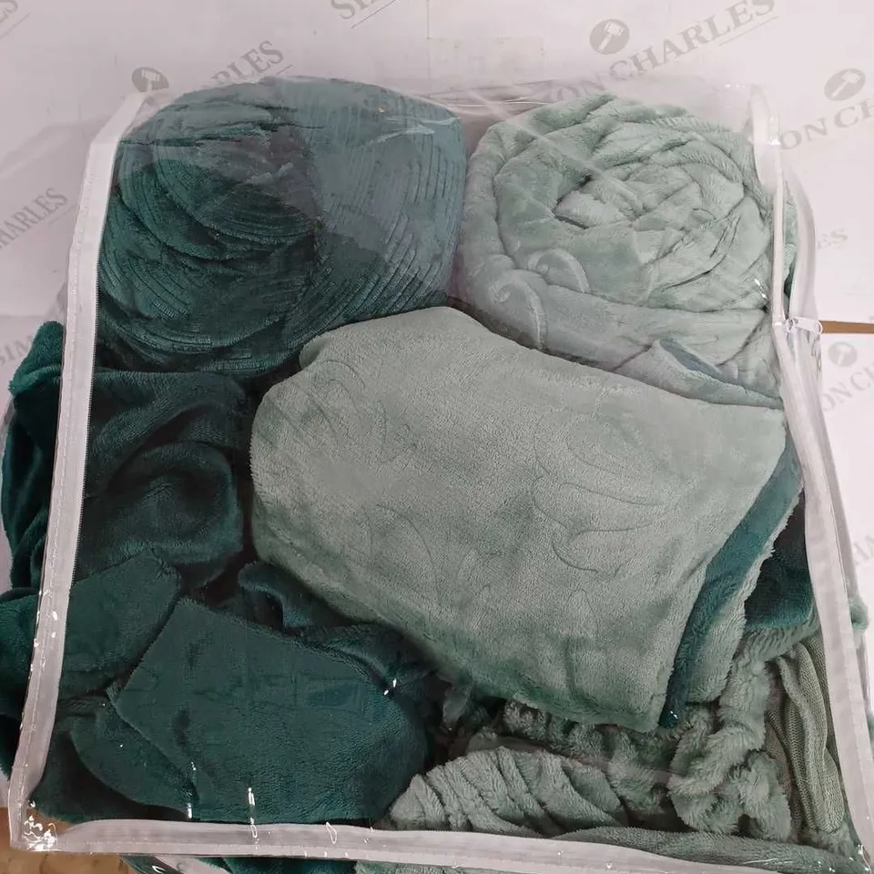 COZEE VELVET SOFT DUVET SET DOUBLE BED