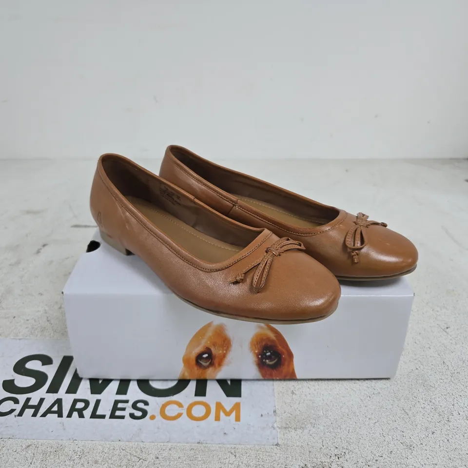 HUSH PUPPIES WOMENS NAOMI BALLET SHOE TAN UK 7 BOXED