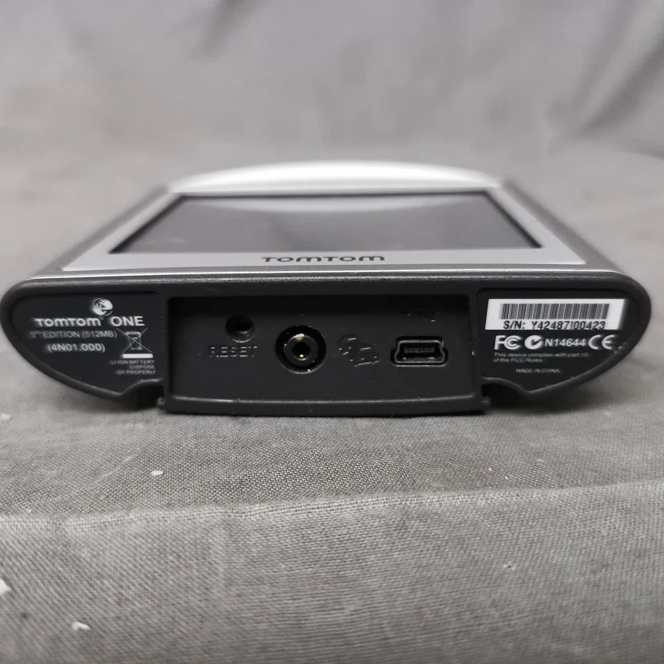 TOMTOM ONE PORTABLE GPS NAVIGATION DEVICE – EDITION (512MB)