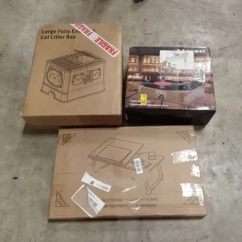 PALLET OF ASSORTED HOUSEHOLD GOODS AND PRODUCTS TO INCLUDE; CAT LITTER BOX, TURNTABLE, BOXED FURNITURE ETC 