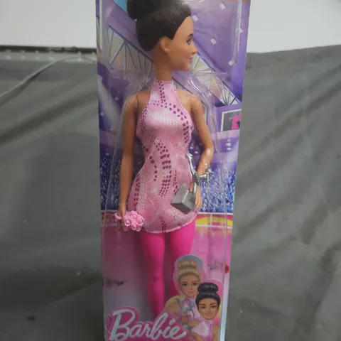 BARBIE FASHION DOLL 