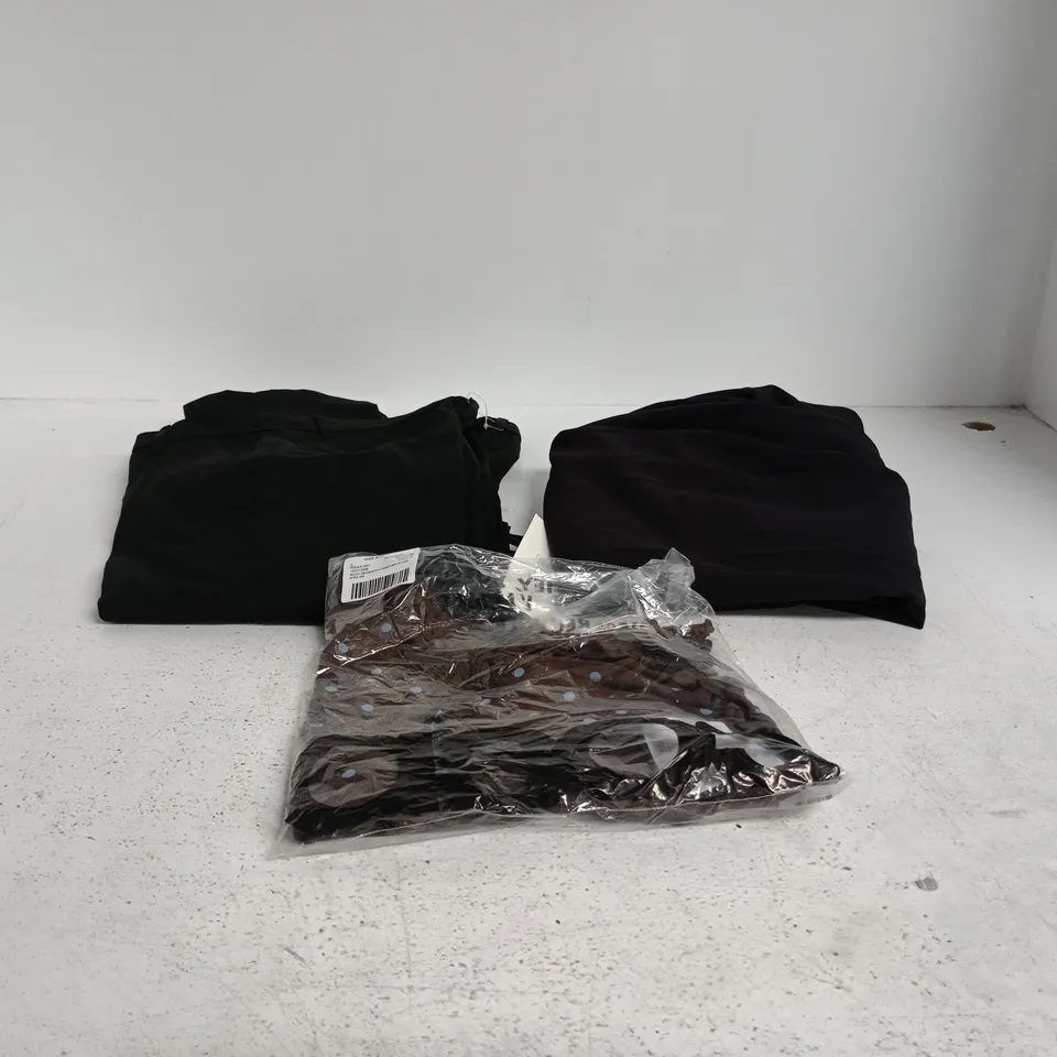 BOX OF APPROXIMATELY 25 ASSORTED CLOTHING ITEMS TO INCLUDE M&S TROUSERS, RIVER ISLAND TROUSERS, ASOS ETC