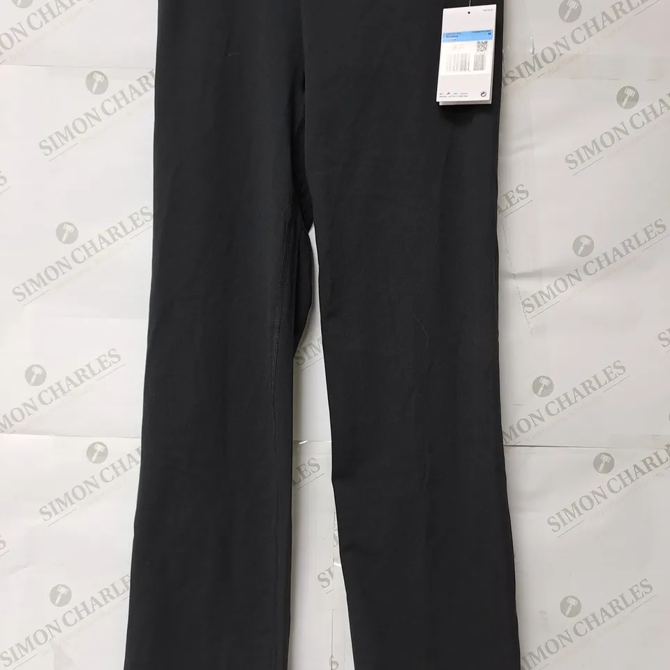 NIKE STANDARD FIT FULL LEG BLACK LEGGINGS - MEDIUM