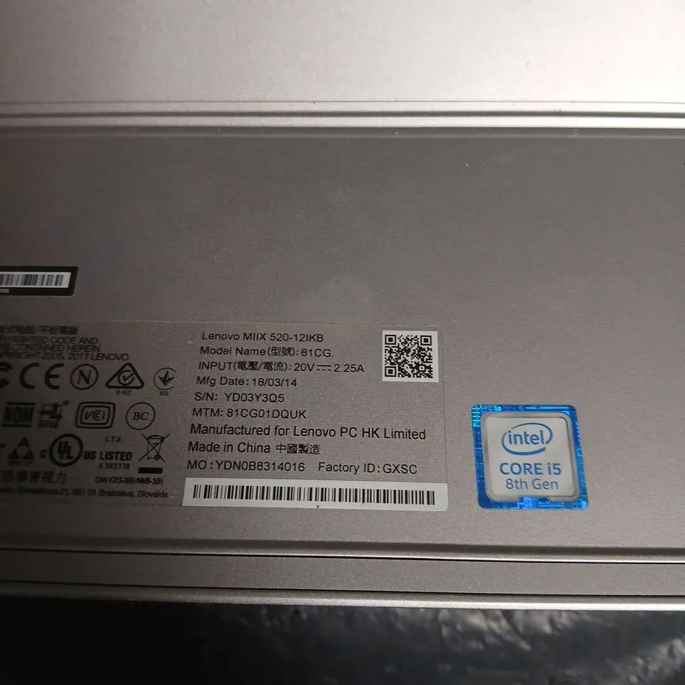 LENOVO MIIX 520-12IKB TABLET WITH STAND – INTEL CORE I5 8TH GEN