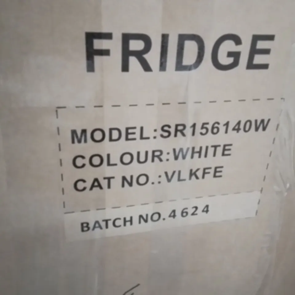 BOXED SWAN SR156140W 47CM UNDER COUNTER LARDER FRIDGE - WHITE