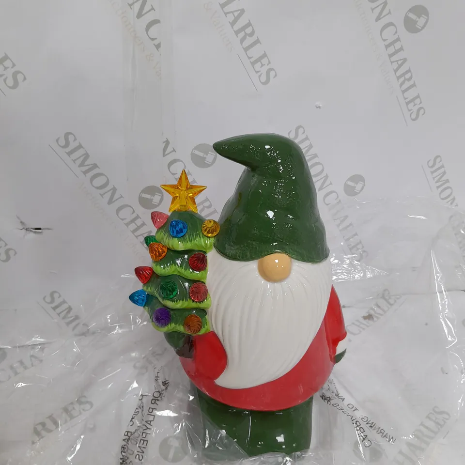 LIGHT UP CHRISTMAS GNOME 