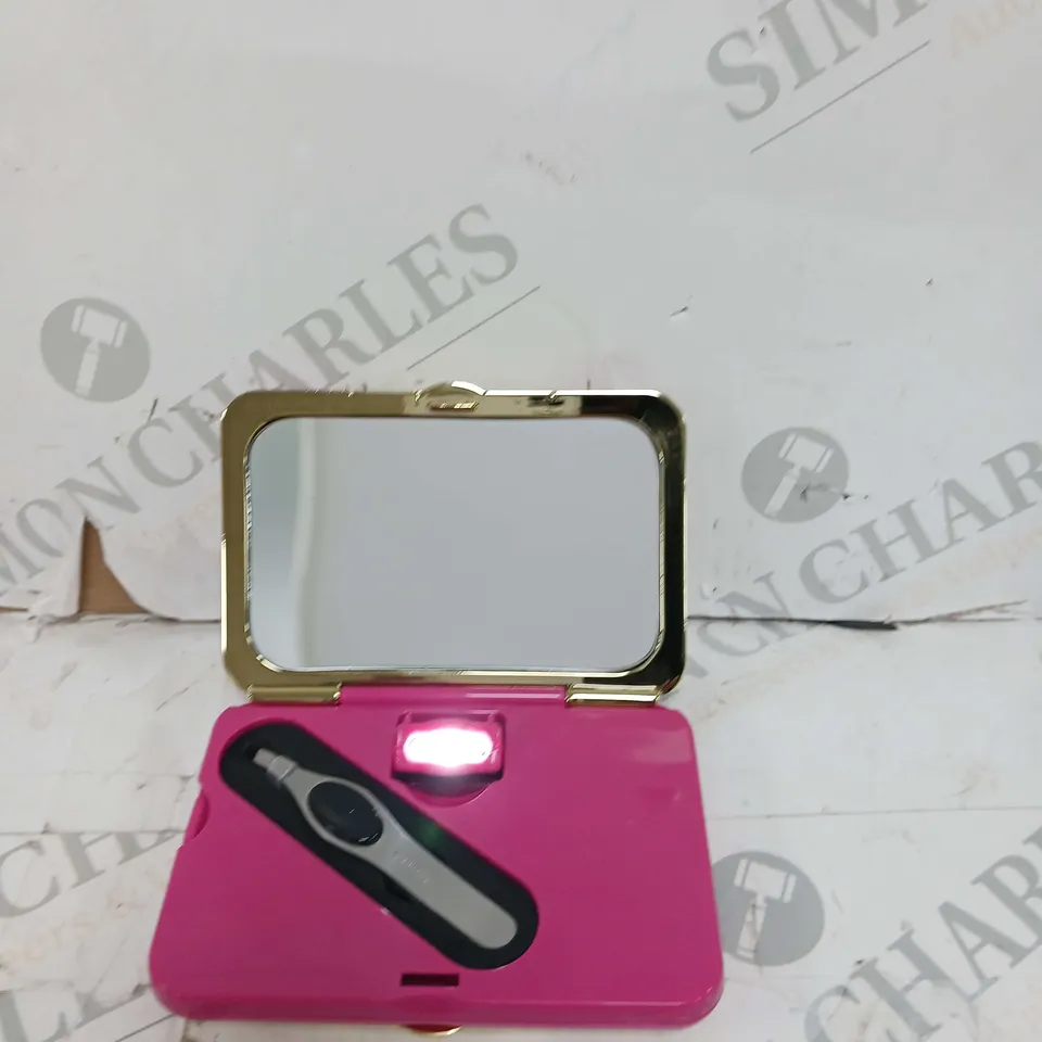 SIMPLY BEAUTY MAGNIFICATION MIRROR WITH LED, TWEEZERS & CRYSTAL NAIL FILE IN BLUSH/ROSE