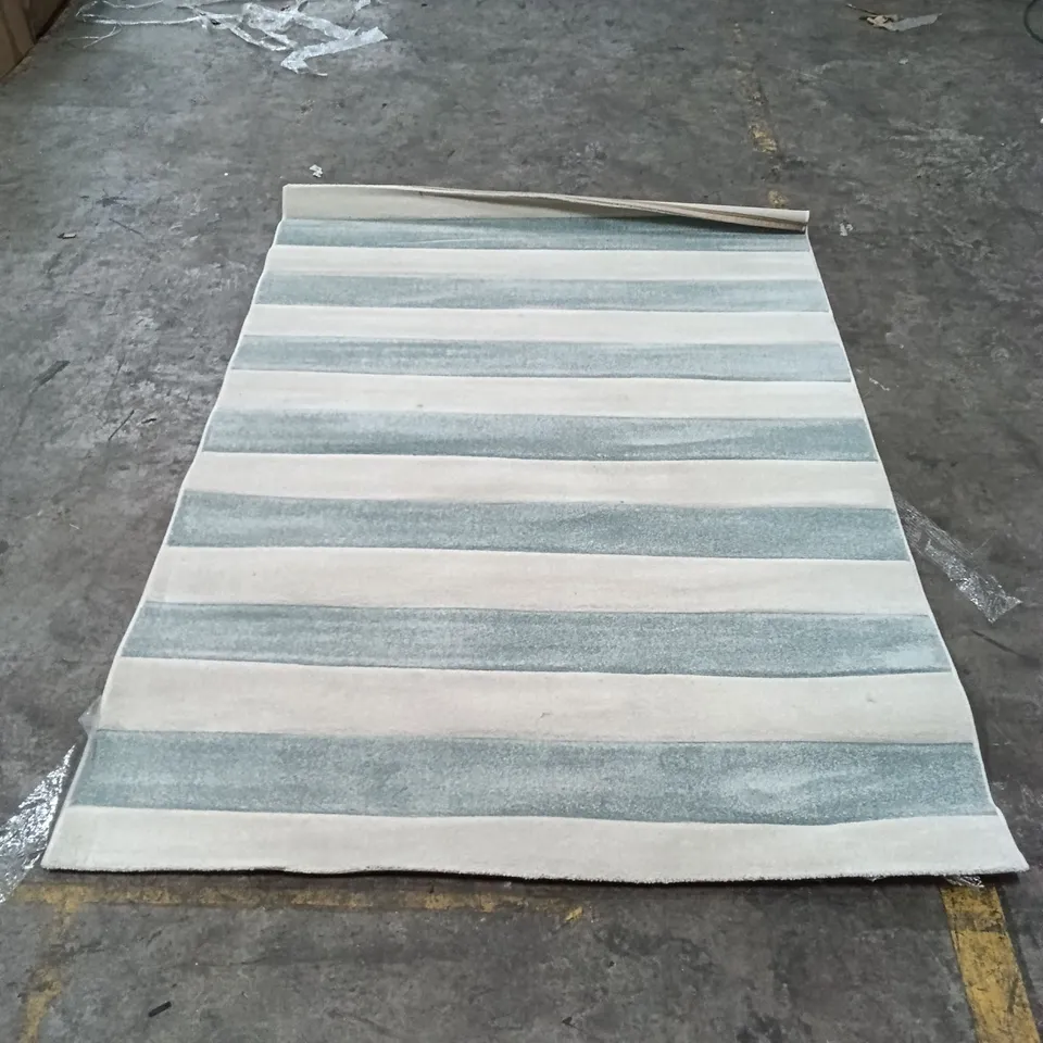 QUALITY DESIGNER AREA RUG - APPROXIMATELY 160X230CM