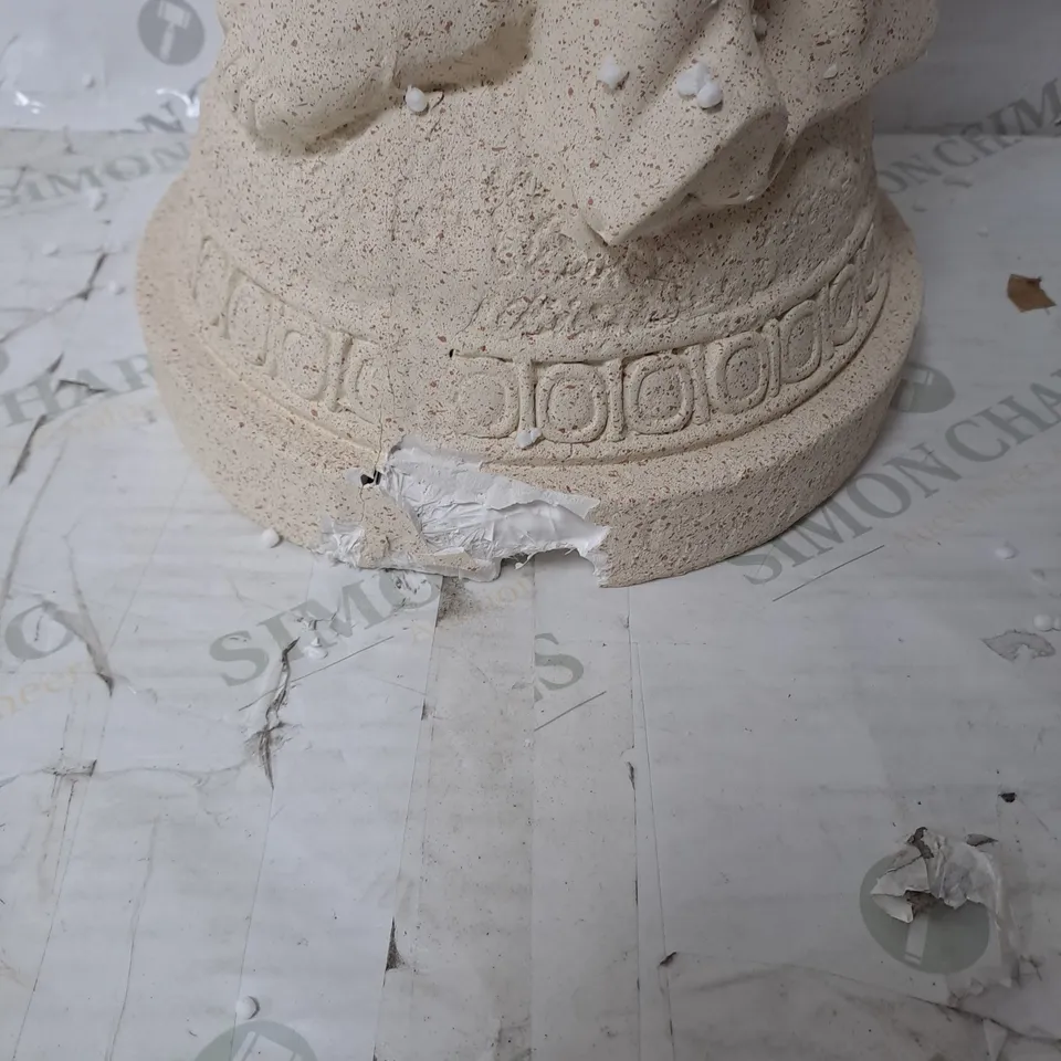BOXED MY GARDEN STORIES CHERUB SUN DIAL SCULPTURE
