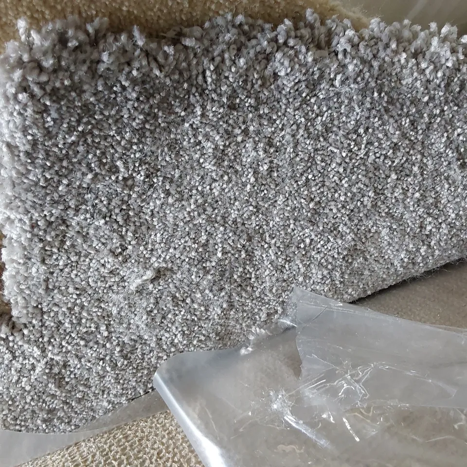 ROLL OF QUALITY FIRST IMPRESSIONS VISION CARPET APPROXIMATELY 5M × 2.05M