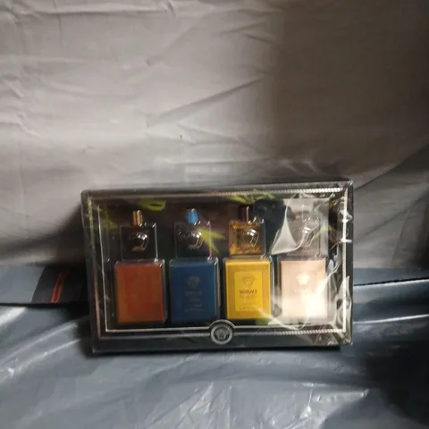 VERSACE FRAGRANCE GIFT SET –  MINI BOTTLES IN PRESENTATION BOX