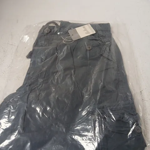ONFIRE MEN’S TROUSERS – SIZE 34