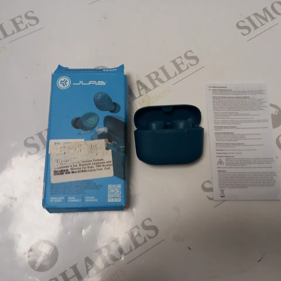 BOXED JLAB WIRELESS BLUETOOTH EARBUDS WITH INTEGRATED USB CHARGING CABLE