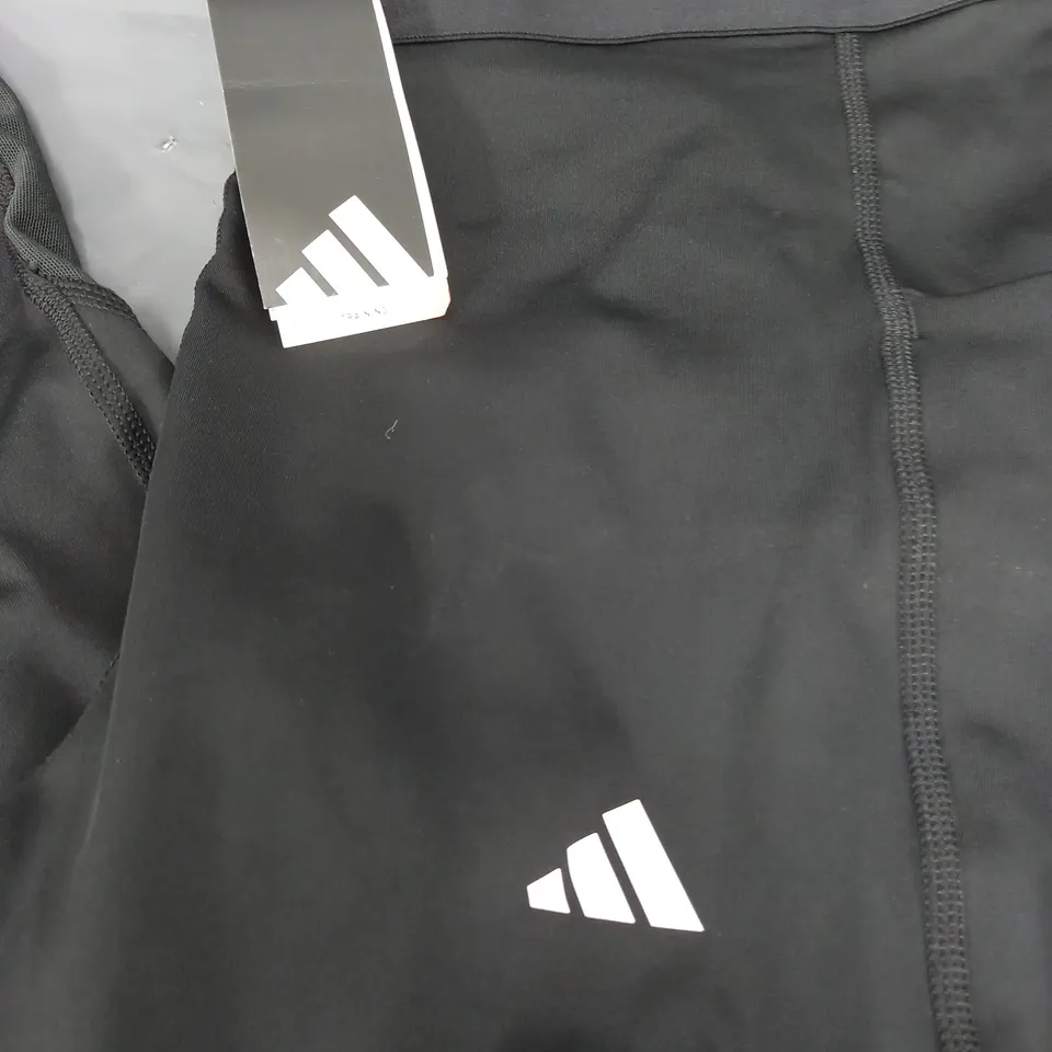 ADIDAS TECHFIT LEGGINGS IN BLACK - SIZE L