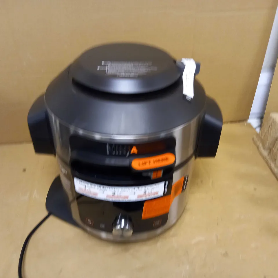 NINJA FOODI MAX SMARTLID MULTI-COOKER
