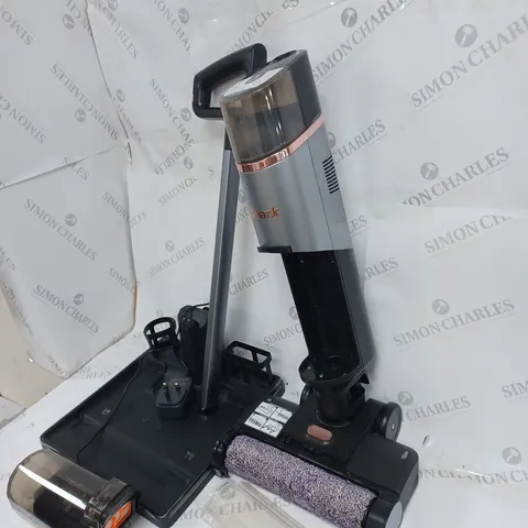 BOXED SHARK HYDROVAC HARD FLOOR WET & DRY CORDLESS CLEANER WD210UK