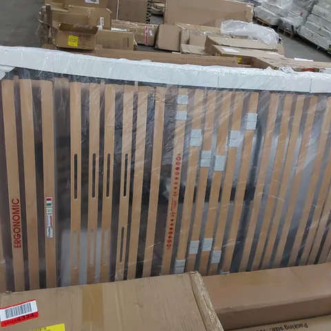 BAGGED SEDGEFIELD ADJUSTABLE BED