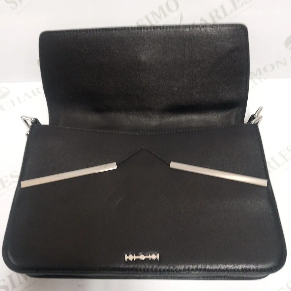 MCQ BY ALEXANDER MCQUEEN BLACK BAG WITH INTERCHANGEABLE HANDLES
