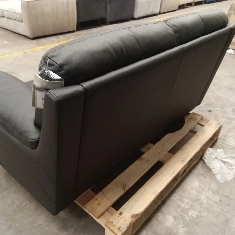 LESTA 2 SEATER LEATHER SOFA RRP £749