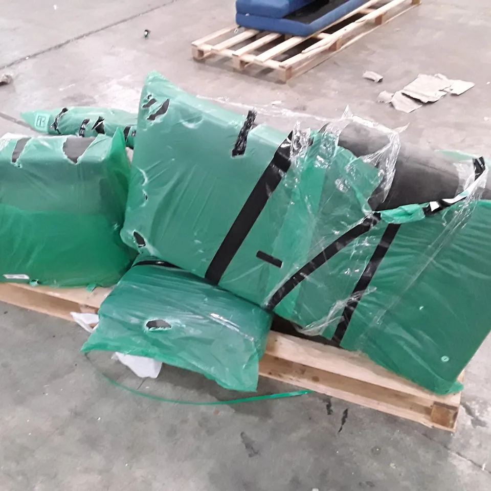 PALLET CONTAINING UPHOLSTERED SOFA PARTS