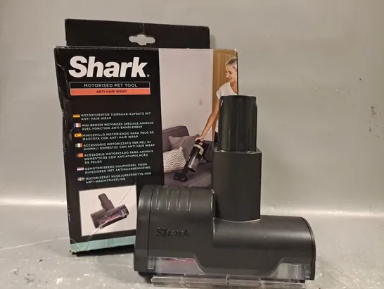 lot-1226-boxed-shark-motorised-pet-tool-anti-hair-wrap-brush-roll