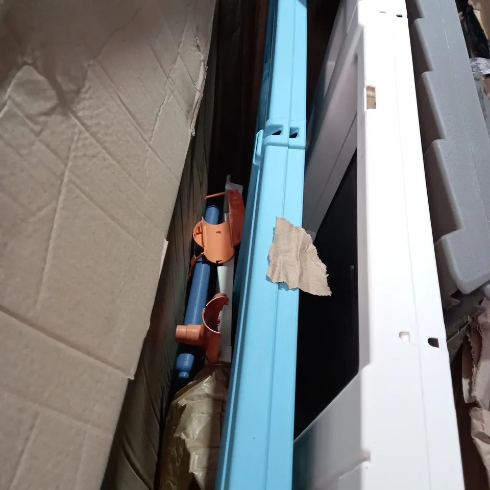 SWEET CORNER PLAYHOUSE  RRP £169.99