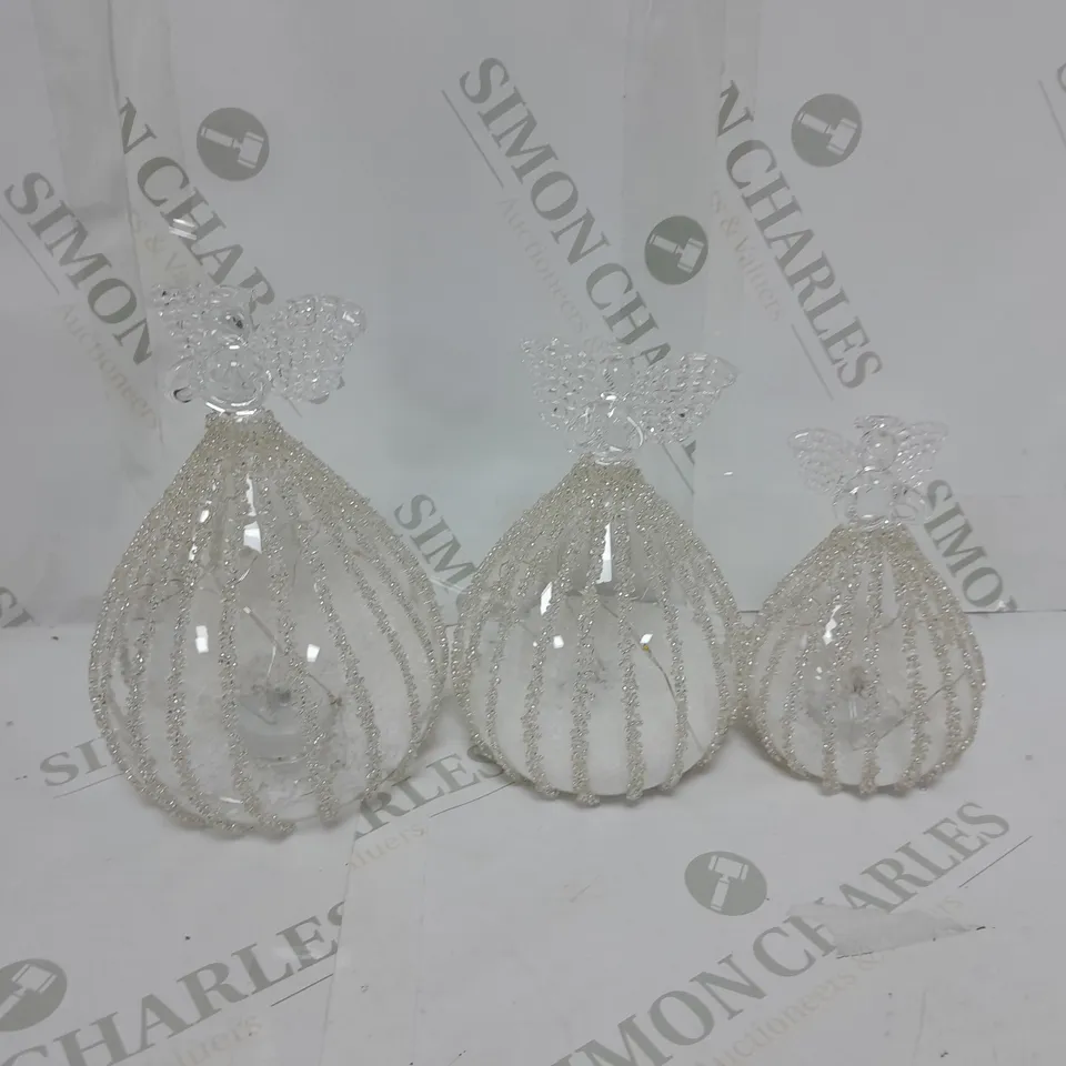 OUTLET JM BY JULIEN MACDONALD SET OF 3 PRE-LIT GLASS ANGELS