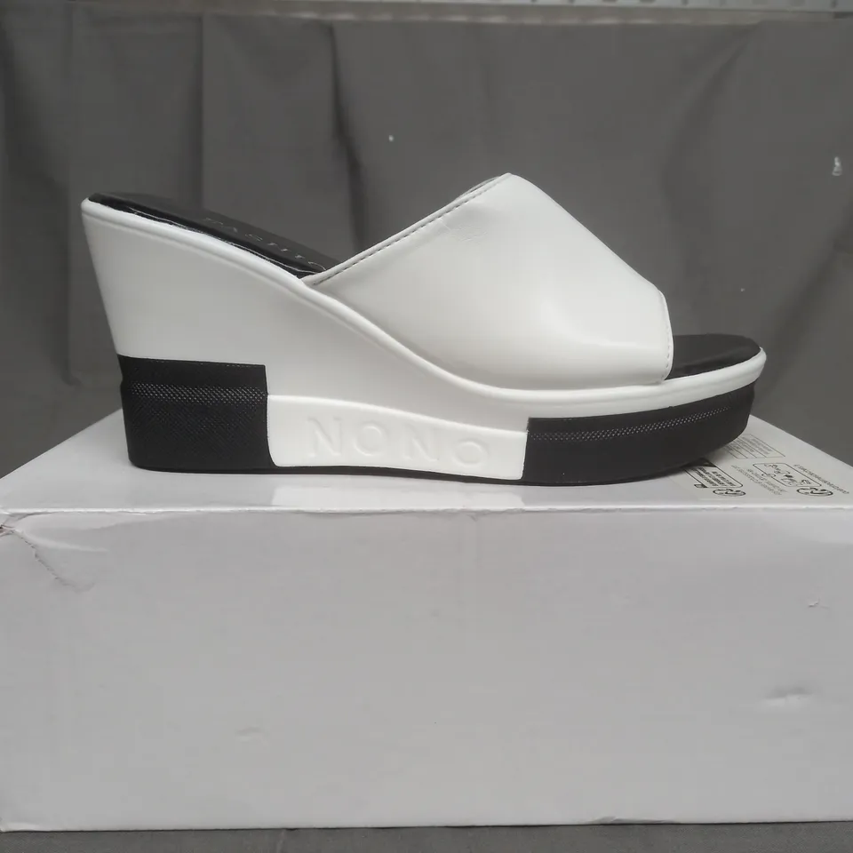 BOXED PAIR OF FASHION NONO SHOES IN BLACK AND WHITE EU SIZE 38