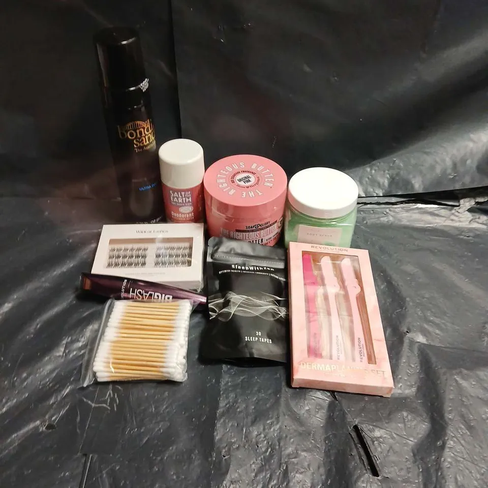 APPROXIMATEY 20 ASSORTED HEALTH AND BEAUTY PRODUCTS TO INCLUDE - SUNDAY RAIN BODY SCRUB - SOAP & GLORY BODY BUTTER - BONDI SANDS ULTRA DARK SELF TANNING FOAM - ETC