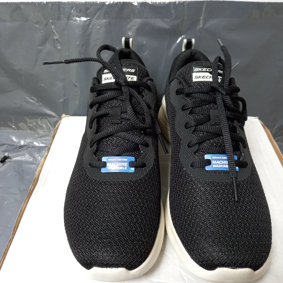 SKECHERS LITE PRO LACE TRAINERS IN BLACK - SIZE 6