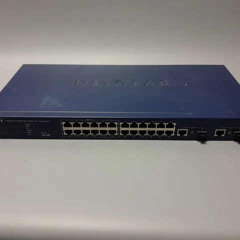 NETGEAR PROSAFE 24 PORT 10/100 SMART SWITCH