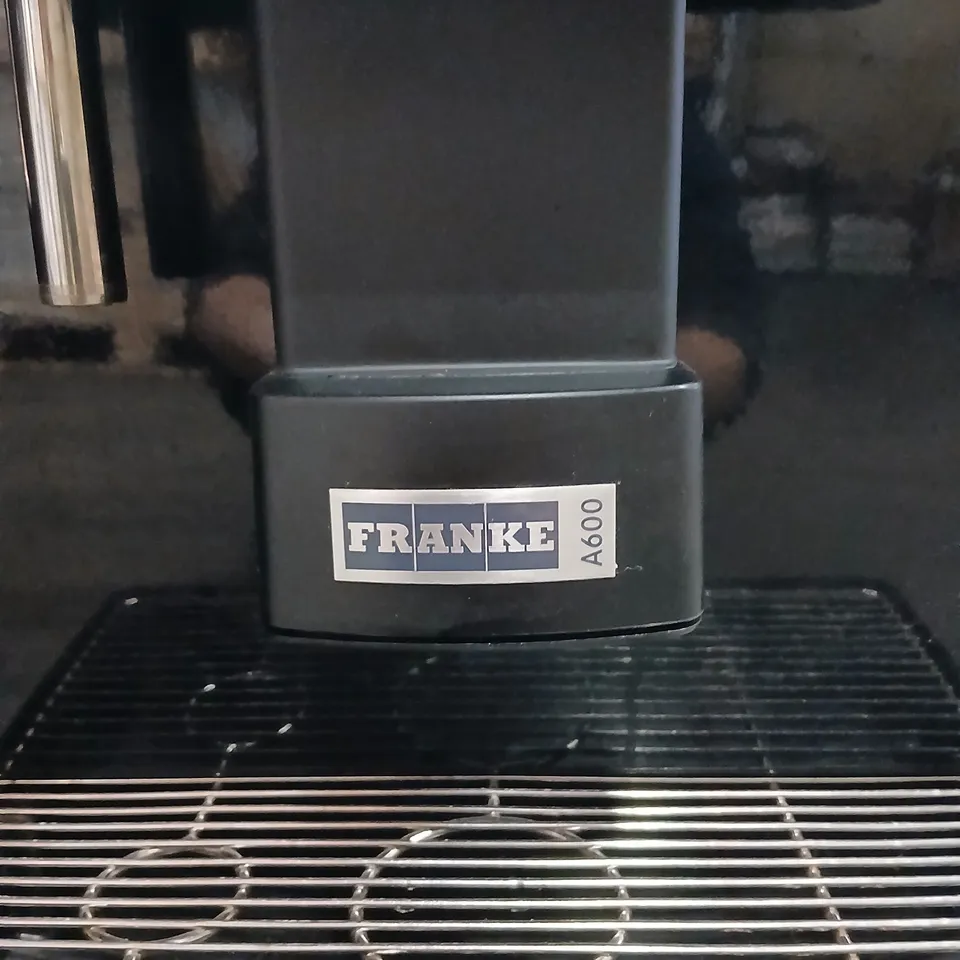 FRANKE A6000 DUAL-GROUP ESPRESSO MACHINE – COMMERCIAL (E61 BOILER) AND CLEANMASTER