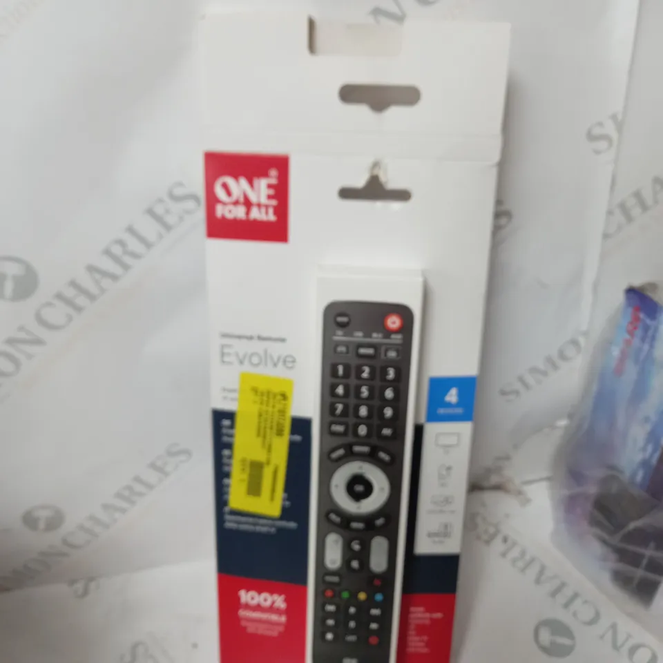 BOX OF APPROXIMATELY 20 ASSORTED ELECTRICAL ITEMS TO INCLUDE HEADPHONES, REMOTES, KEYBOARDS ETC 